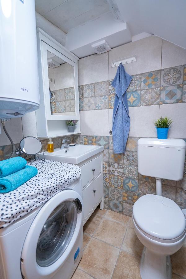 Holiday House Nova Стара Башка Экстерьер фото